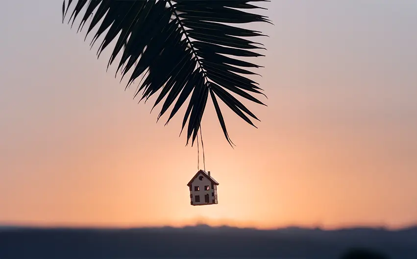 The Charm of Living Close to the Shore: A Real Estate Perspective